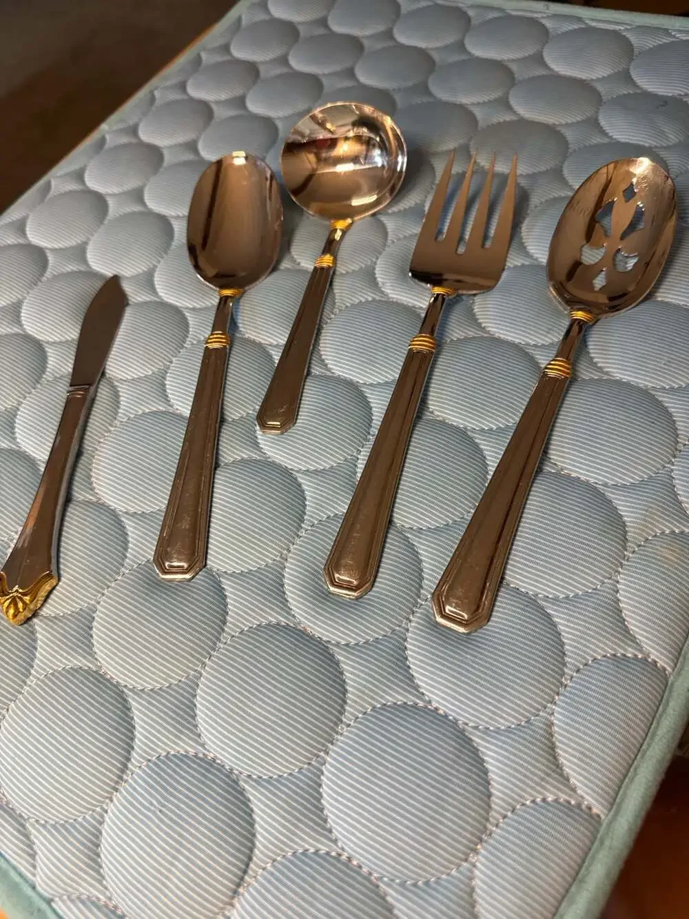 Vintage Pfaltzgraff Gourmet Gold Stainless  Set Service for 12 65 Pc + 4 Shakers